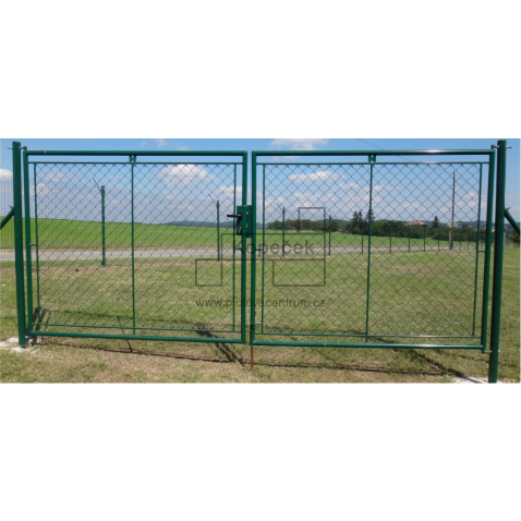 Dvoukřídlá brána PRIMA poplastovaná 3600/1250 mm | zelená RAL 6005 | výplň čtyřhranné pletivo | oko 55 × 55 mm | drát 2,7 mm