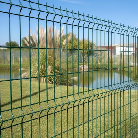 Svařovaný plotový panel BRAVO 3D poplastovaný 1230 mm s vodorovným prolisem | zelená RAL 6005 | oko 50 × 200 mm | drát 5,0 mm