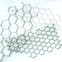 Králičí šestihranné pletivo | Zn+PVC | zelené | oko 20 mm | drát 0,9 mm